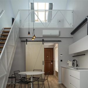 Studio duplex